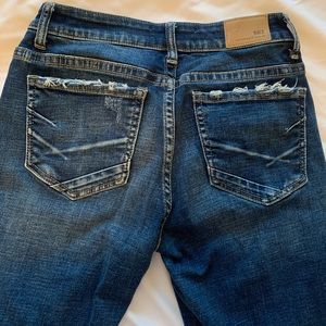 BKE slightly distressed, new condition jeans